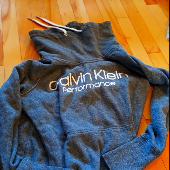 Sweater bundle - Picture 1 of 14